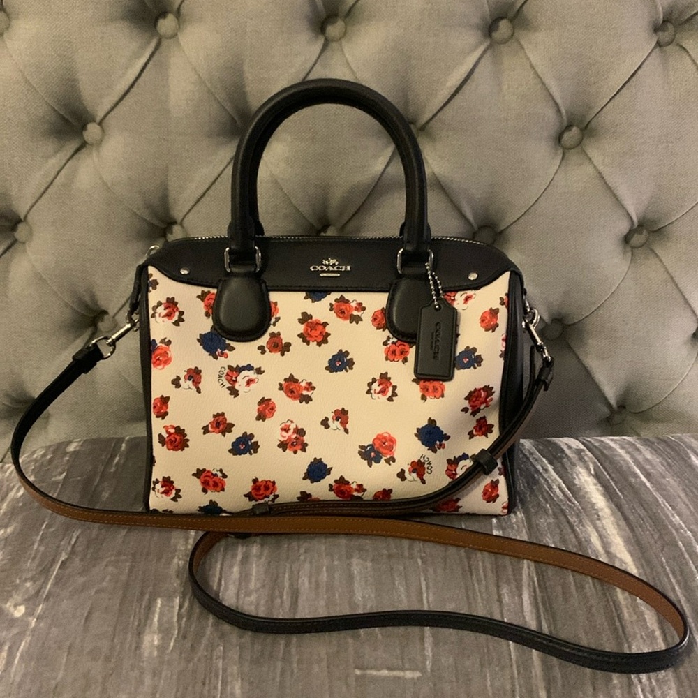 COACH Mini Bennett Satchel Tea Rose Floral Print